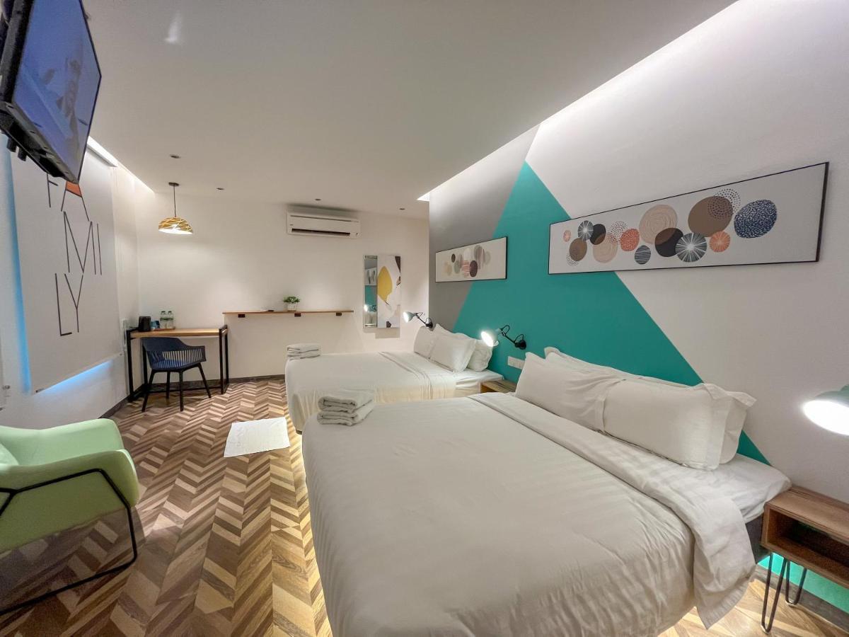 Apple 1 Hotel Queensbay Bayan Lepas Exteriör bild