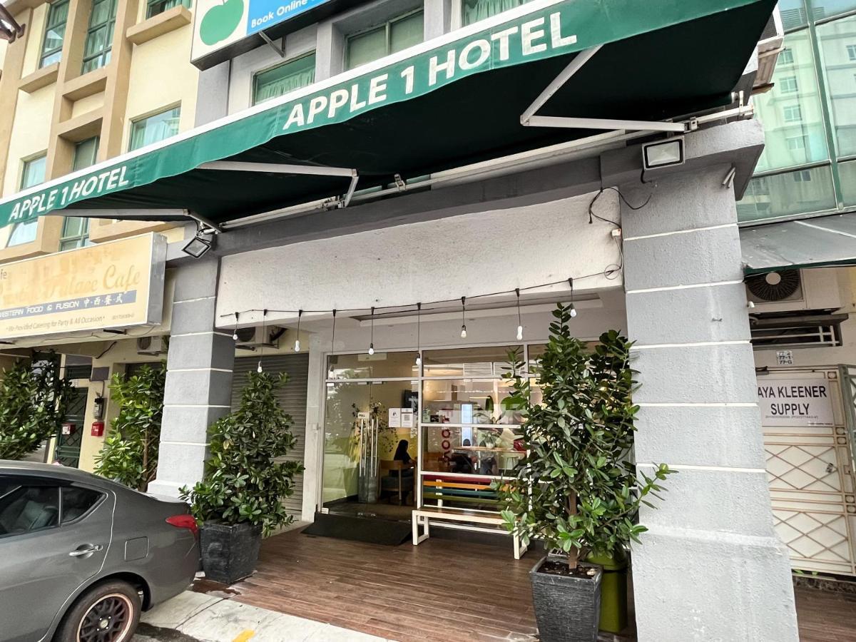 Apple 1 Hotel Queensbay Bayan Lepas Exteriör bild
